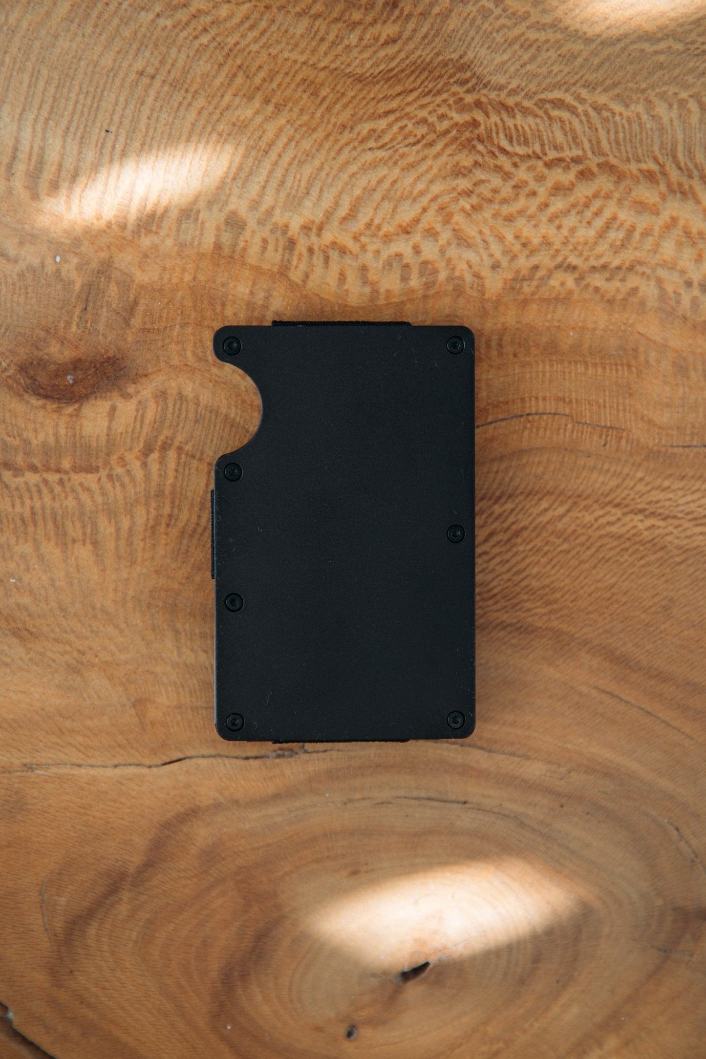 Shackleton – Obsidian Black